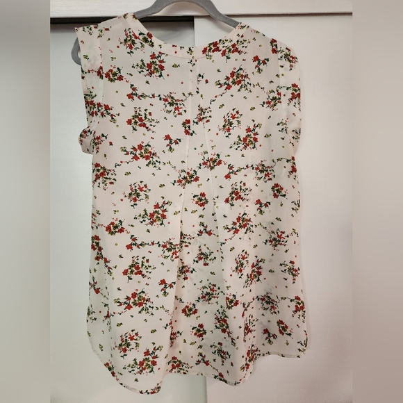 Pleione Ivory and Red Blouse Size Large - Picture 4 of 4